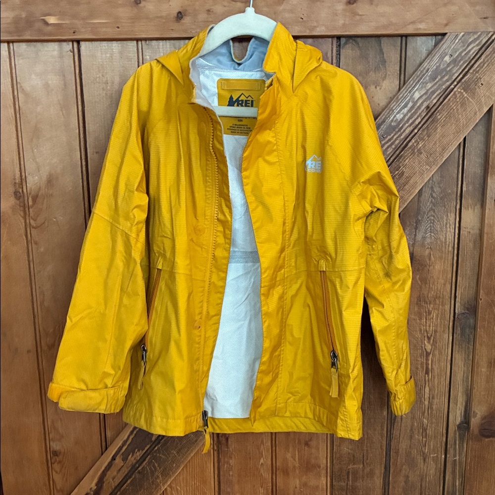 REI Yellow Kids Raincoat, XXS 4-5 TTS, Like New